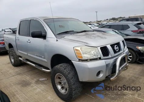 2007 Nissan Titan Xe из США, поврежденный, VIN 1N6BA07A77N202218